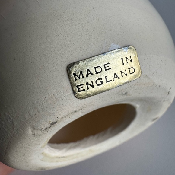 Vintage Victorian Romantic Scenery Ceramic Pomander Made In England - Picture 3 of 4